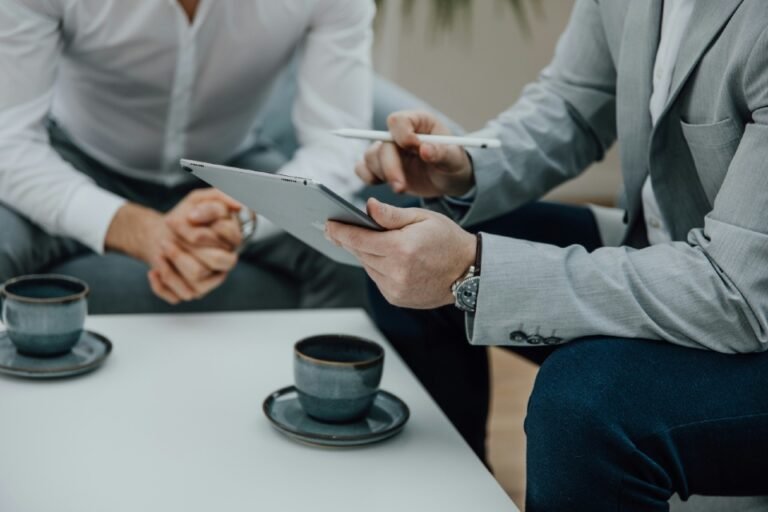 How Project Management Services Can Save Time and Money
